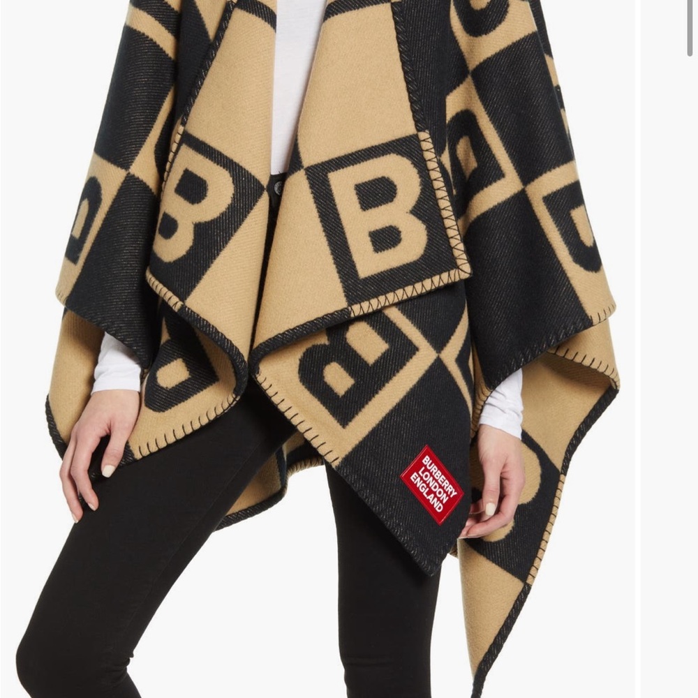 Burberry Tan and Black Wool & Cashmere Cape